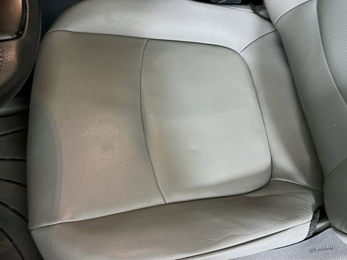 Used 2021 Toyota Sienna XLE AWD/4WD image 19