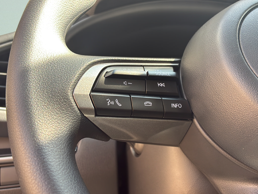 New 2026 MAZDA MAZDA3 s FWD image 32