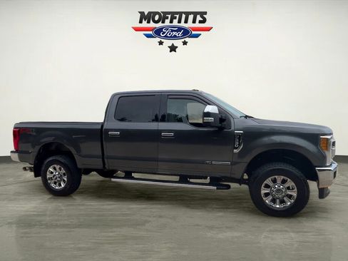 Used 2017 Ford F350 Lariat w/ Chrome Package AWD/4WD image 6