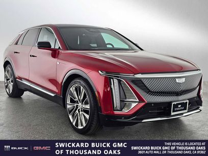 New 2025 Cadillac Lyriq Luxury