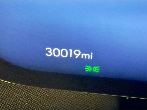 Used 2025 Buick Enclave Preferred image 19