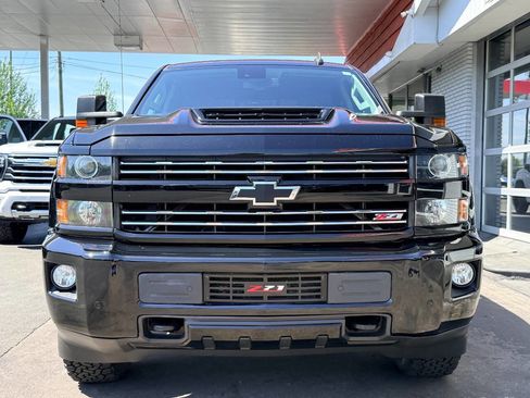 Used 2018 Chevrolet Silverado 2500 LTZ w/ Duramax Plus Package image 7