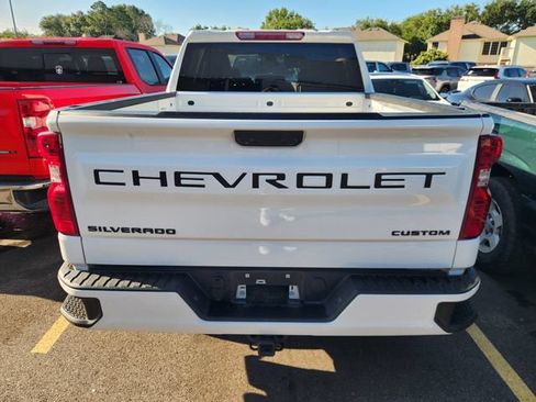 Used 2022 Chevrolet Silverado 1500 Custom RWD image 4