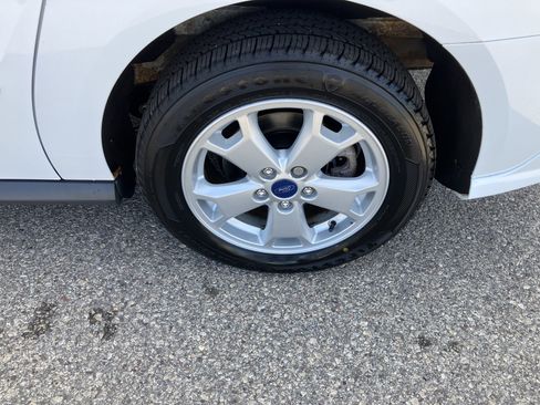 Used 2014 Ford Transit Connect XLT FWD image 21