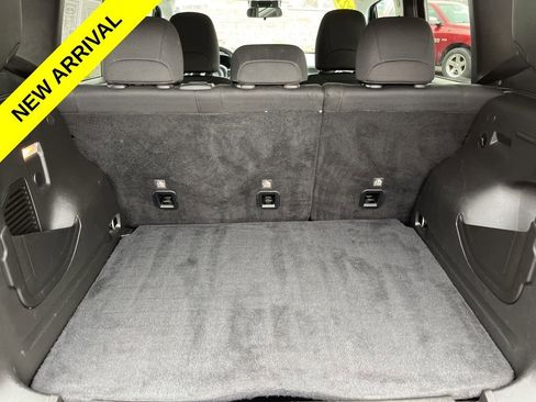 Used 2021 Jeep Renegade Sport AWD/4WD image 15