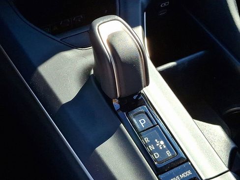 Used 2023 Toyota Crown XLE image 15