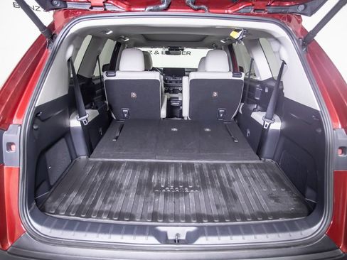 Used 2025 Toyota Grand Highlander AWD image 7