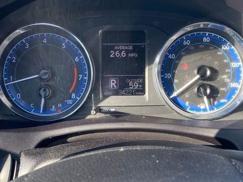 Used 2017 Toyota Corolla LE w/ Carpet Mat Package (TMS) FWD image 21