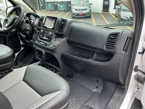 Used 2023 RAM ProMaster 2500 FWD image 19