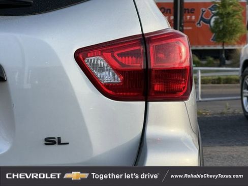Used 2020 Nissan Pathfinder SL image 8