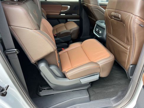 Used 2025 Ford Expedition Max King Ranch AWD/4WD image 15