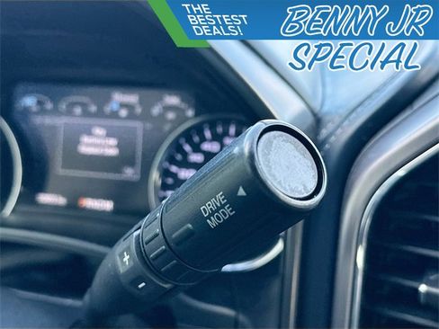 Used 2022 Ford F250 Limited w/ FX4 Off-Road Package image 17