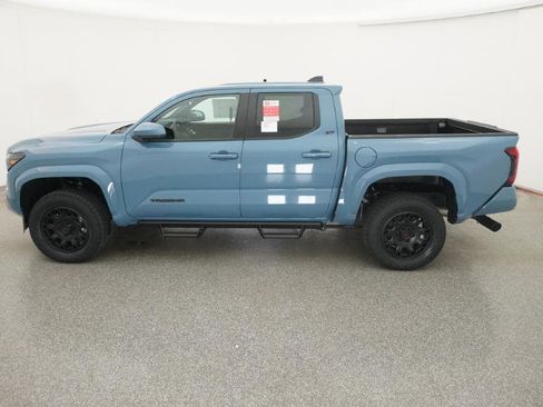 New 2026 Toyota Tacoma SR5 image 38