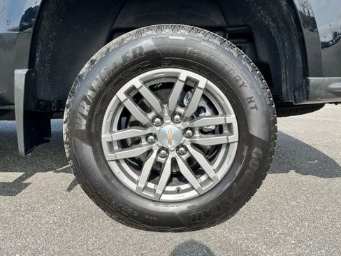 Used 2024 Chevrolet Colorado LT image 13