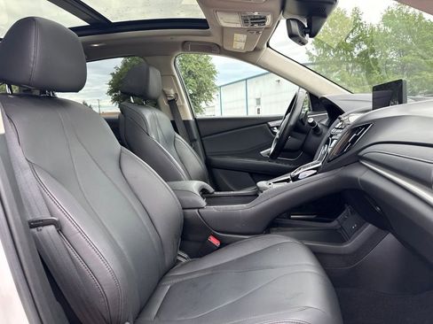 Used 2024 Acura RDX SH-AWD image 9