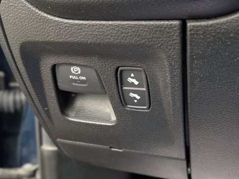 Used 2020 RAM 1500 Big Horn image 28