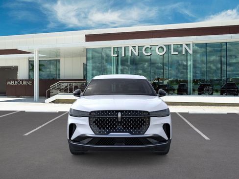 New 2026 Lincoln Nautilus Premier image 6