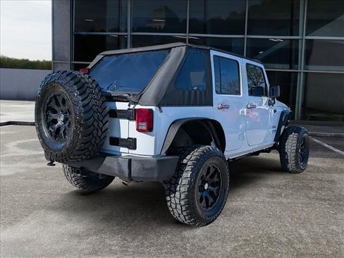 Used 2018 Jeep Wrangler Unlimited Sport w/ Max Tow Package image 5