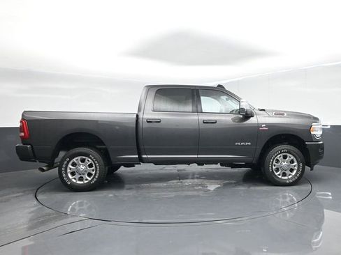 Used 2024 RAM 2500 Laramie w/ Safety Group AWD/4WD image 9