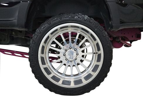 Used 2022 Ford F350 Platinum image 25