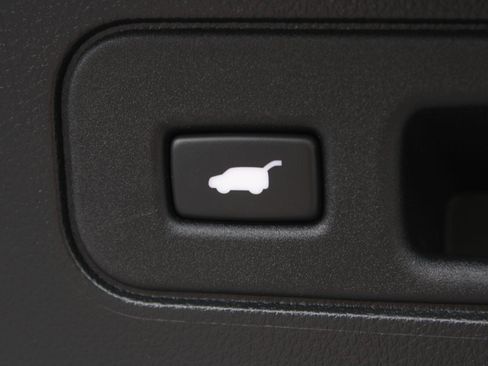 Used 2023 Honda Passport EX-L image 9