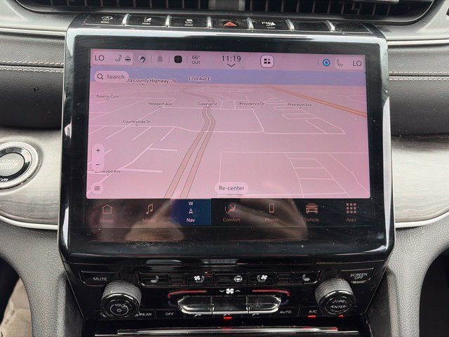 Used 2023 Jeep Grand Cherokee L Limited w/ Luxury Tech Group II AWD/4WD image 9