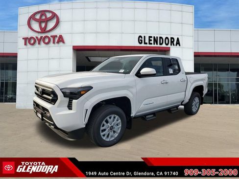 New 2026 Toyota Tacoma SR5 RWD image 7