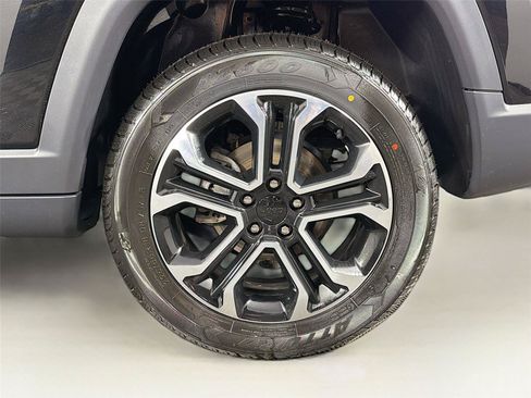 Used 2022 Jeep Compass Limited AWD/4WD image 34