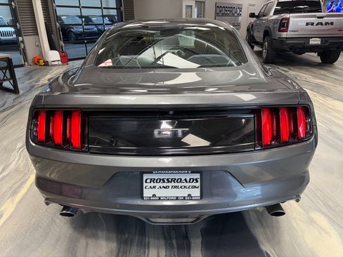 Used 2017 Ford Mustang GT w/ GT Performance Package RWD image 31