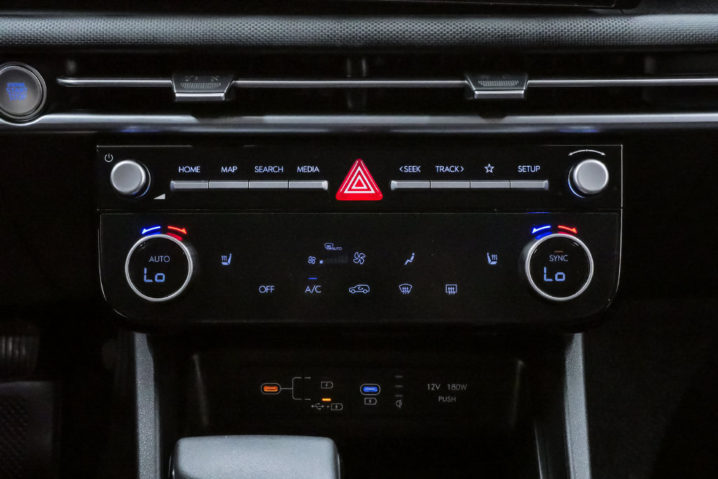 Certified 2025 Hyundai Tucson SEL FWD image 17
