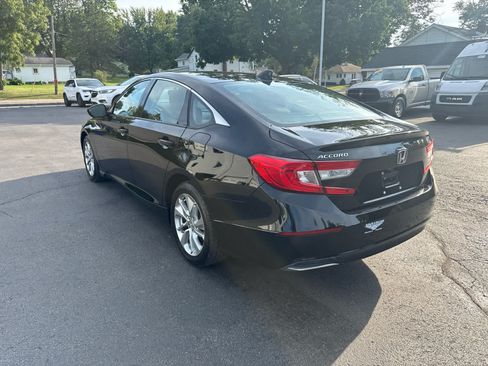 Used 2018 Honda Accord LX image 5