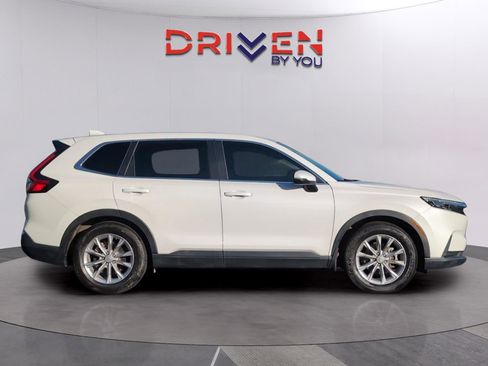 Used 2024 Honda CR-V EX image 6