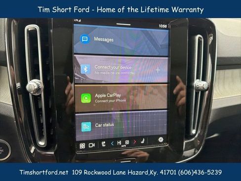 Used 2023 Volvo XC40 B5 Plus w/ Protection Package Premier image 18