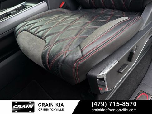 Used 2024 Ford F250 Lariat w/ Lariat Ultimate Package AWD/4WD image 26