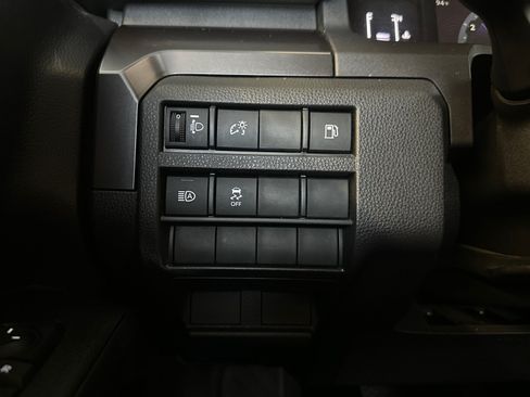 Used 2025 Toyota 4Runner SR5 RWD image 17