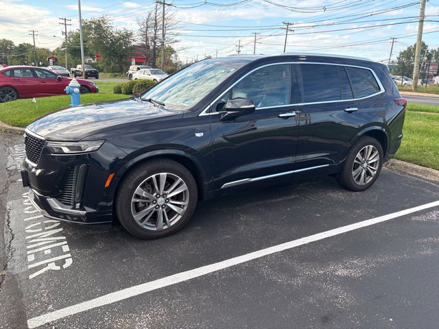 Used 2021 Cadillac XT6 Premium Luxury AWD/4WD image 1