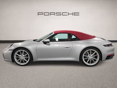 Certified 2022 Porsche 911 Carrera image 2