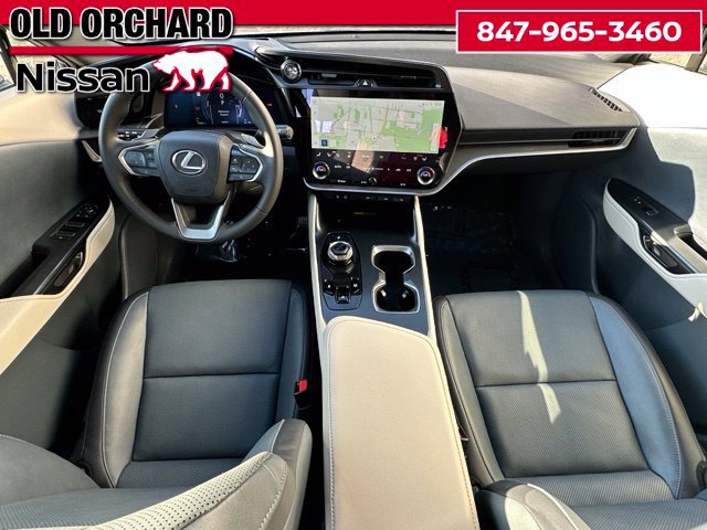 Used 2025 Lexus RZ 450e w/ Technology Package AWD/4WD image 16