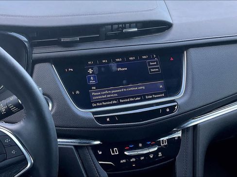 Used 2023 Cadillac XT5 Premium Luxury FWD image 14
