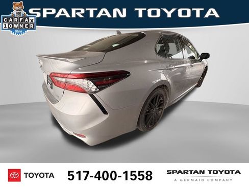 Used 2023 Toyota Camry XSE FWD image 6