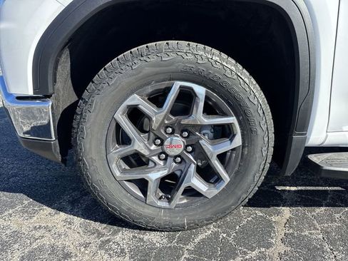New 2026 GMC Sierra 1500 SLT w/ SLT Premium Package AWD/4WD image 10