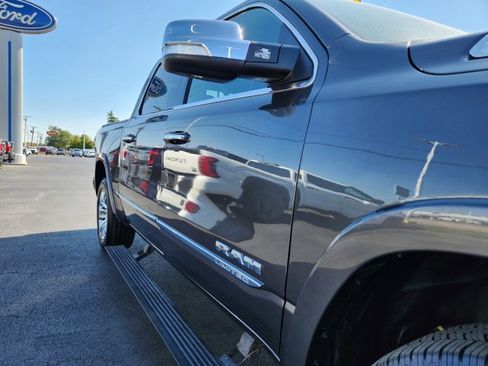 Used 2022 RAM 1500 Limited image 44