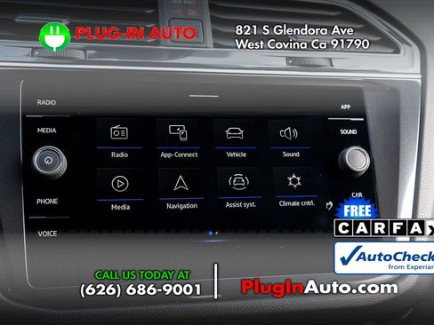 Used 2022 Volkswagen Tiguan SE R-Line image 30