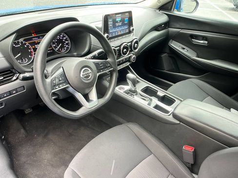 Used 2023 Nissan Sentra SV FWD image 10