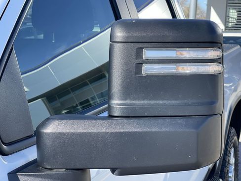 Used 2025 Chevrolet Silverado 2500 LT AWD/4WD image 18