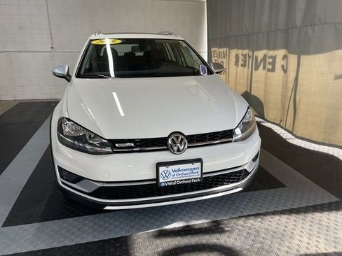 Used 2019 Volkswagen Golf Alltrack SE AWD/4WD image 1