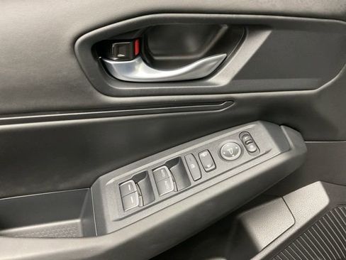 Used 2025 Honda Accord SE image 10