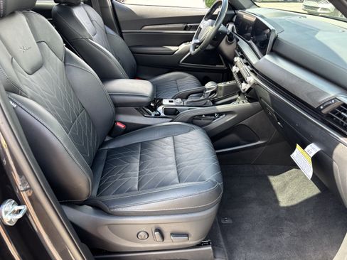 Certified 2025 Kia Telluride EX X-Line AWD/4WD image 9