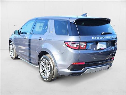New 2025 Land Rover Discovery Sport S image 7
