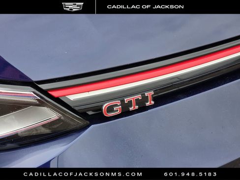 Used 2023 Volkswagen GTI SE FWD image 4
